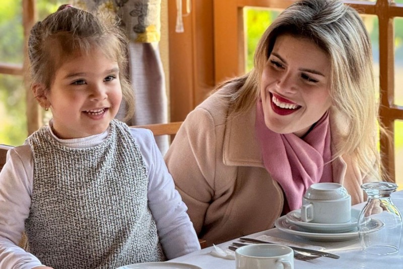 Família sorrindo Gramado Café Colonial Ingressos antecipados no site