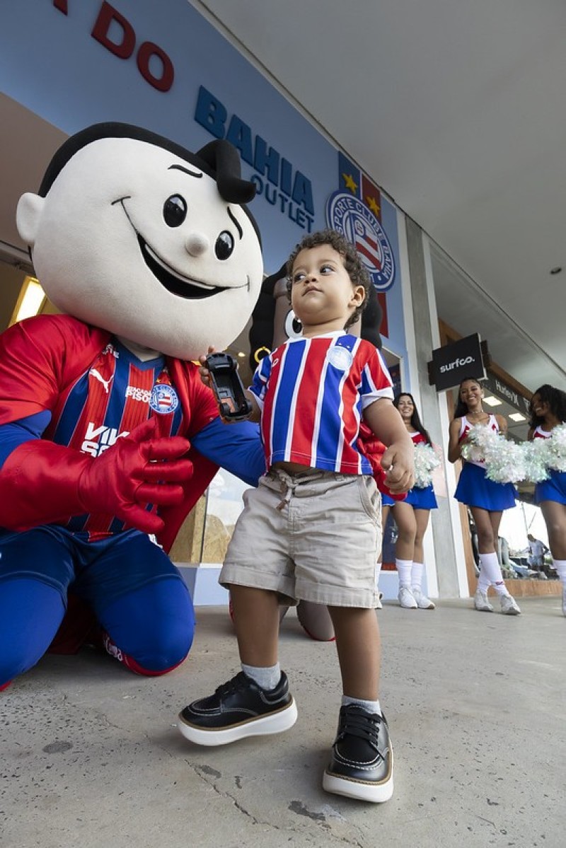menino mascotes