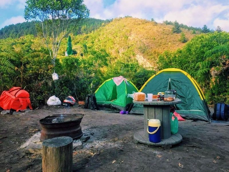 Entrada + Camping
