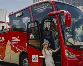 Rio Samba Bus