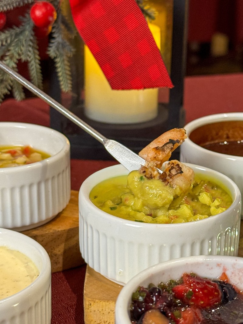 Detalhe fondue carne