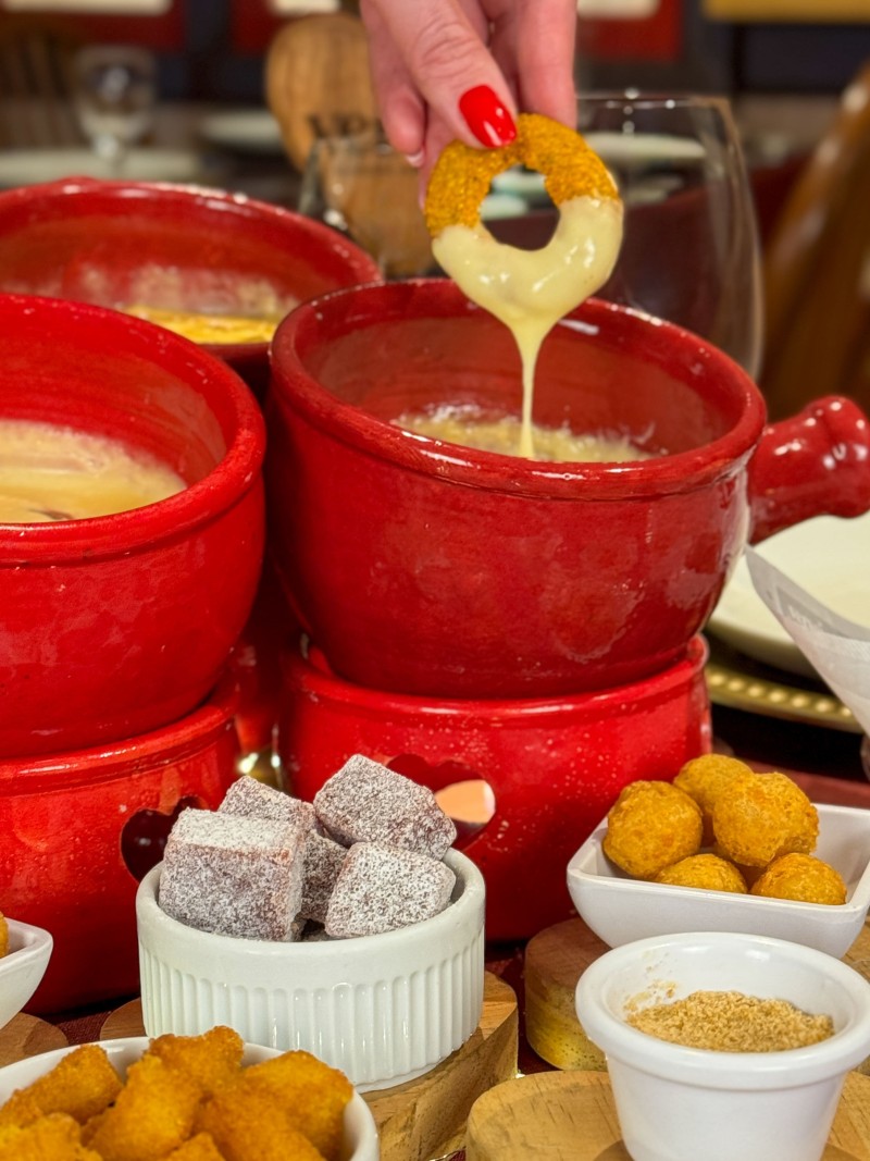 Detalhe fondue de queijo