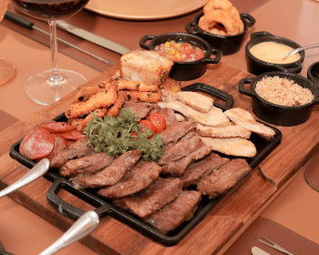 Secuencia de fondue tradicional de Chocoland, apertura suave